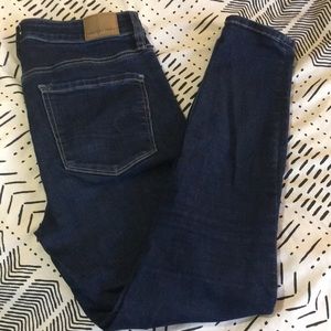 American Eagle Super Hi-Rise Jegging